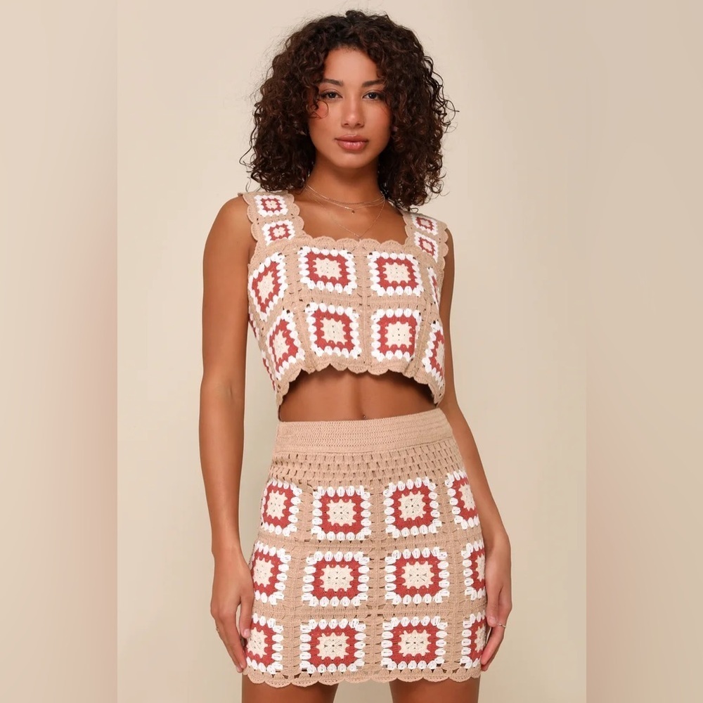 Aesthetic Instinct Beige and Red Crochet 2 Piece Mini Dress Skirt Lulu’s Small